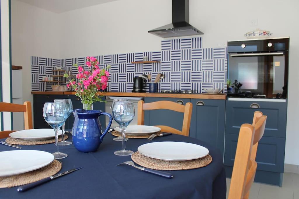 Fresnay-sur-Sarthe Maison Renovee Atoue Locヴィラ エクステリア 写真